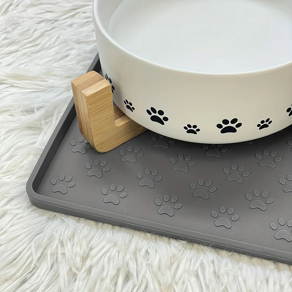 Pet Placemat  Non Slip, Paw Print Design Keeps Floors Spotless  Pets Content, Easy Clean Silicone mat