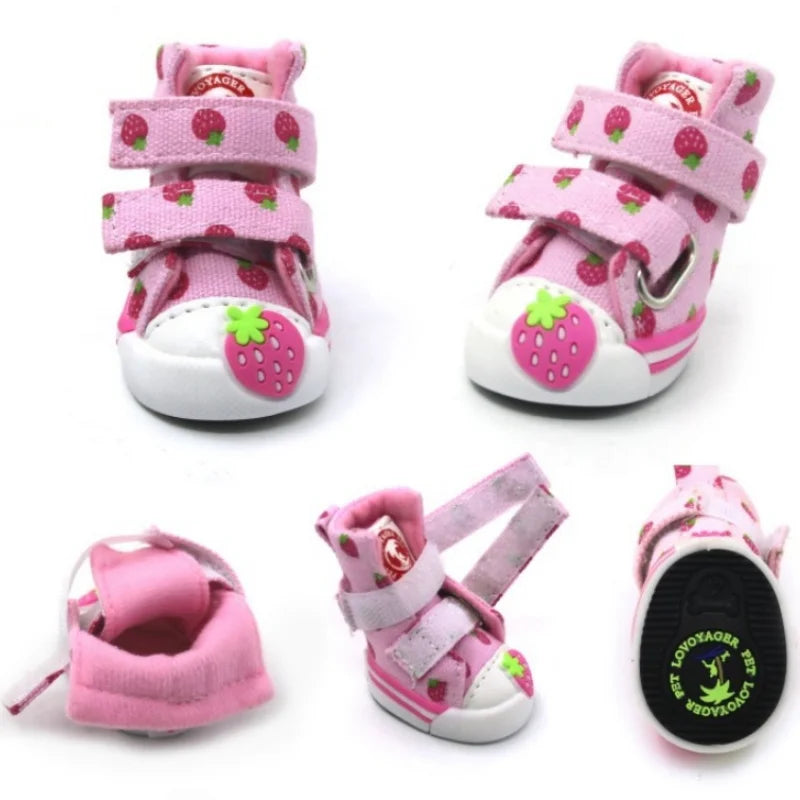 Strawberry Print Dog Canvas Shoes Breathable Dog Sneakers Soft Warm Puppy Footwear Fashion Outdoor Cat Boots Anti-Slip Pet Shoes