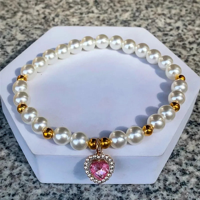Fashion Pet Heart Pendant Necklace Adjustable Collar Fake Pearls for Dogs Cats Stylish and Comfortable Accessories Pet Supplies
