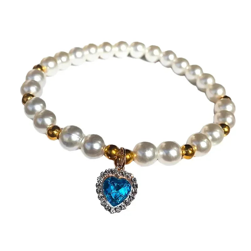 Fashion Pet Heart Pendant Necklace Adjustable Collar Fake Pearls for Dogs Cats Stylish and Comfortable Accessories Pet Supplies