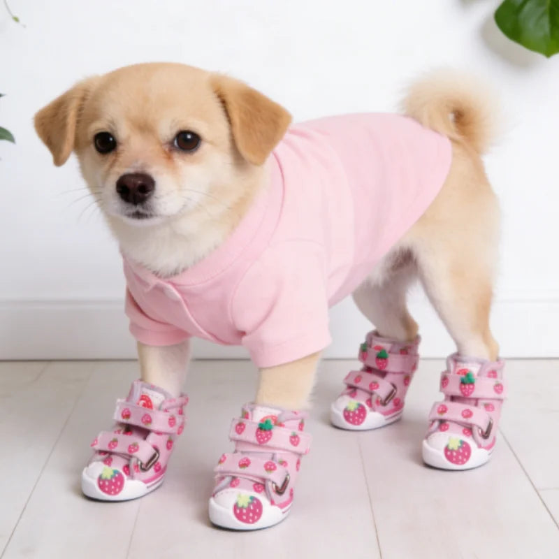 Strawberry Print Dog Canvas Shoes Breathable Dog Sneakers Soft Warm Puppy Footwear Fashion Outdoor Cat Boots Anti-Slip Pet Shoes