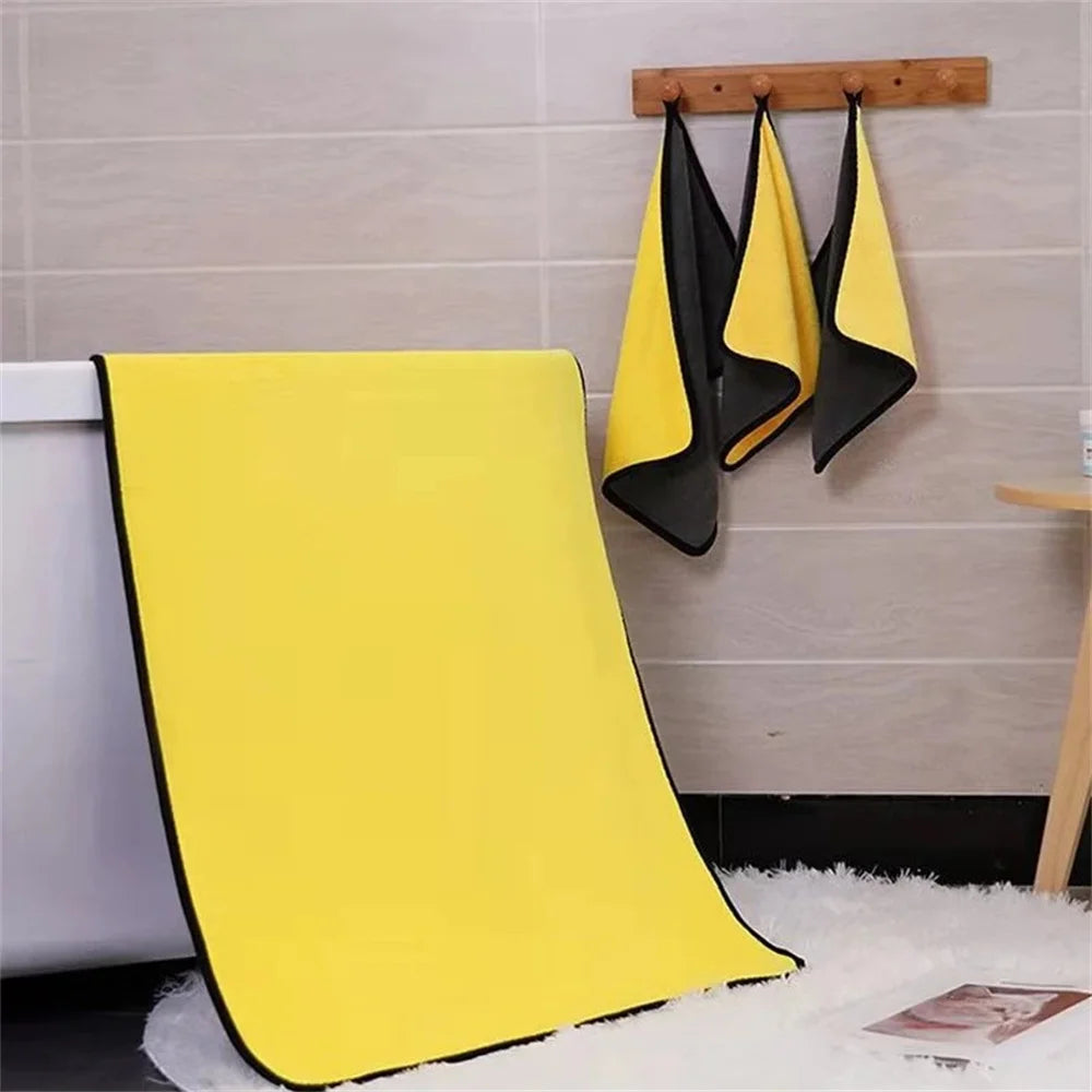 Pet Absorbent Towels Ultra-fine Fiber Dog Bath Towels Bathrobe Wiping Cloths Pet Cleaning Supplies